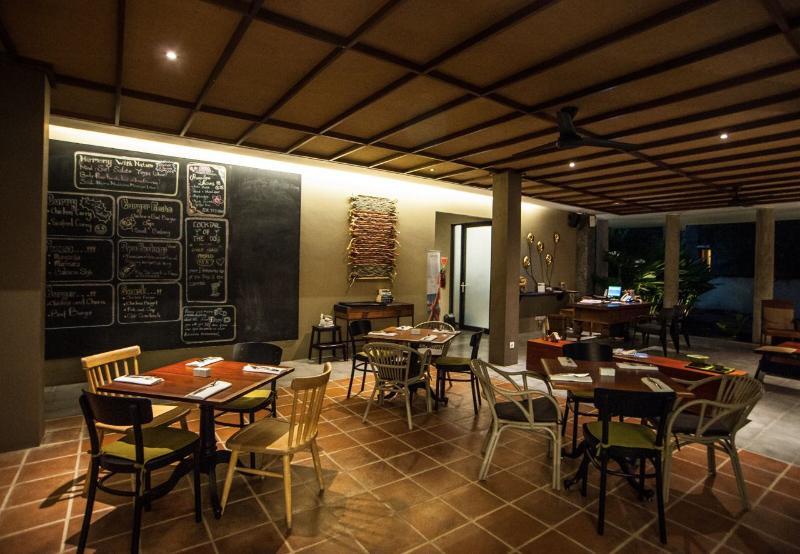 Abia Hotel 4*